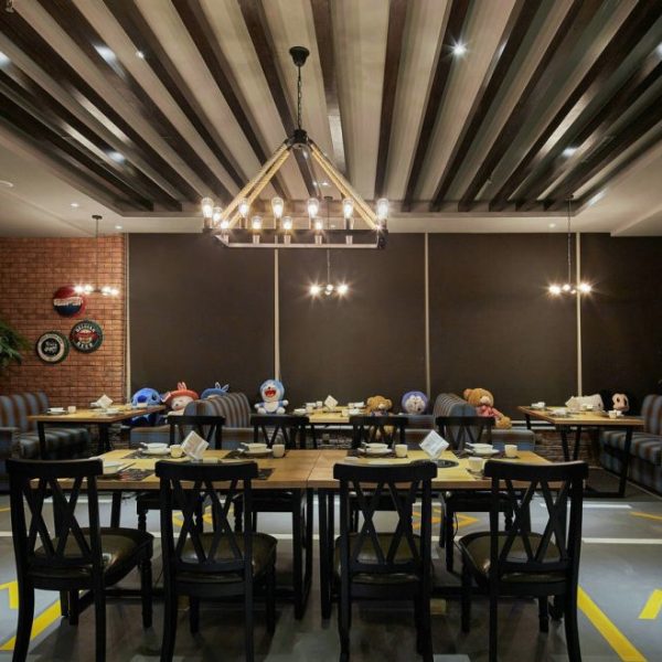 餐厅4 山林烤吧昆明餐厅装修_餐厅4