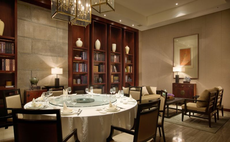 昆明餐厅装修包房暖色调 昆明餐厅装修包房暖色调