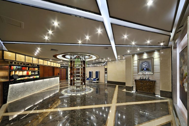 昆明酒店装修接待台