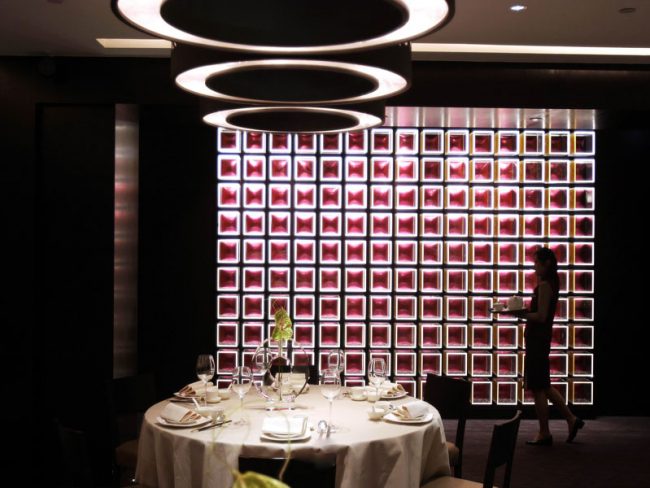 餐厅装修玻璃砖装饰