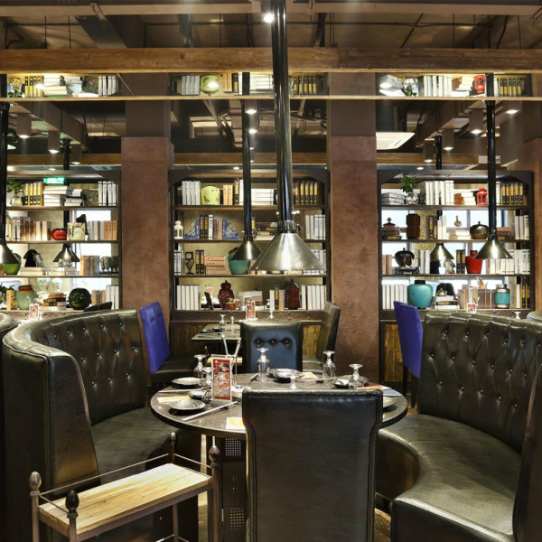 重庆老火锅店装修圆形软座1