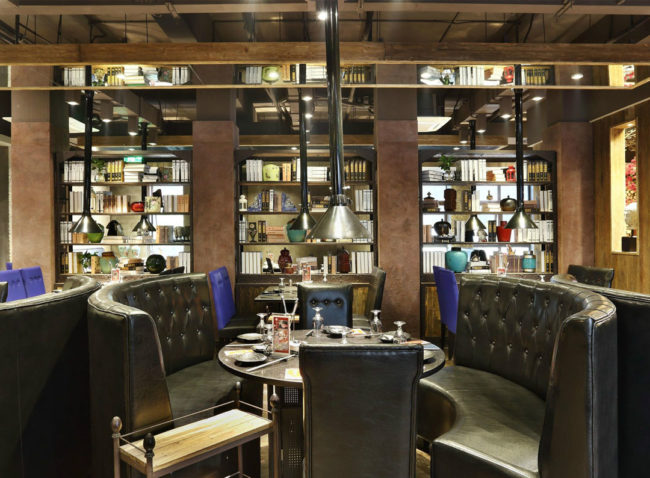 重庆老火锅店装修圆形软座1