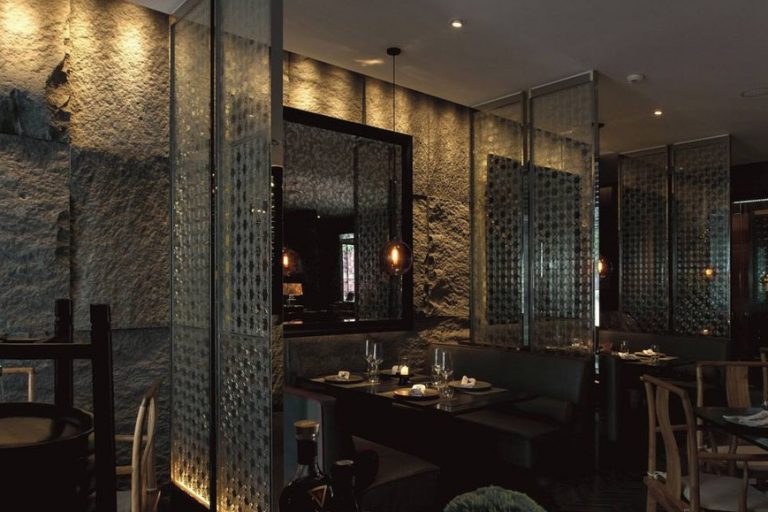 昆明西餐厅装修深色