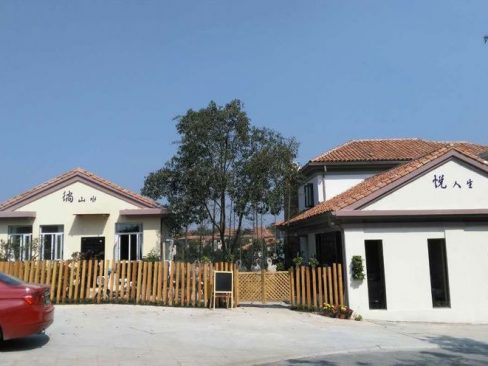 昆明官渡区东南亚风情民宿装修外观效果图