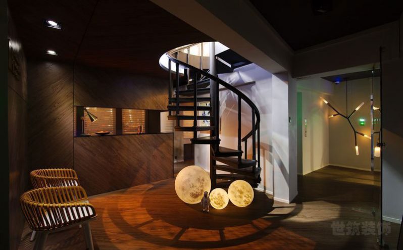 云南昆明五华区工业风办公室装修设计楼梯效果图