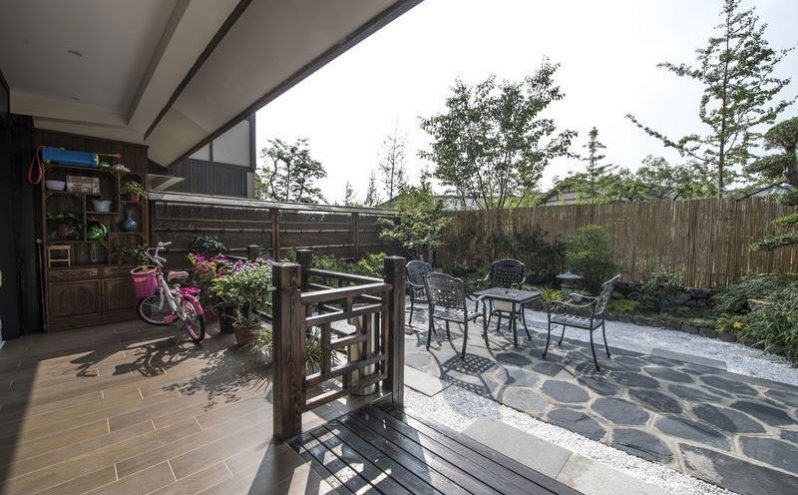 昆明五华区混搭风格民宿装修室外休闲区效果图