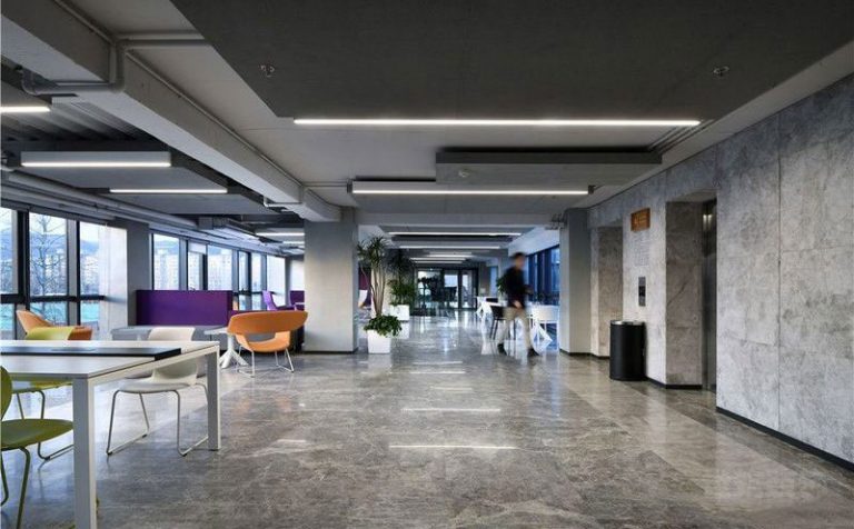 昆明西山区简约风格办公室装修设计效果图办公区设计图