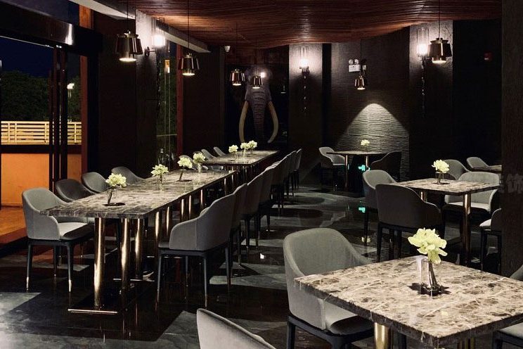 昆明西山区古典中式酒店装修餐厅效果图