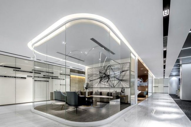 办公室白色的装修效果图