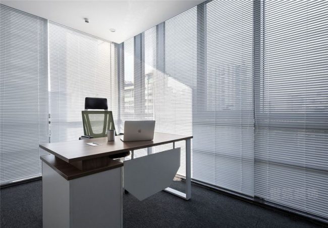 办公室的简约搭配设计