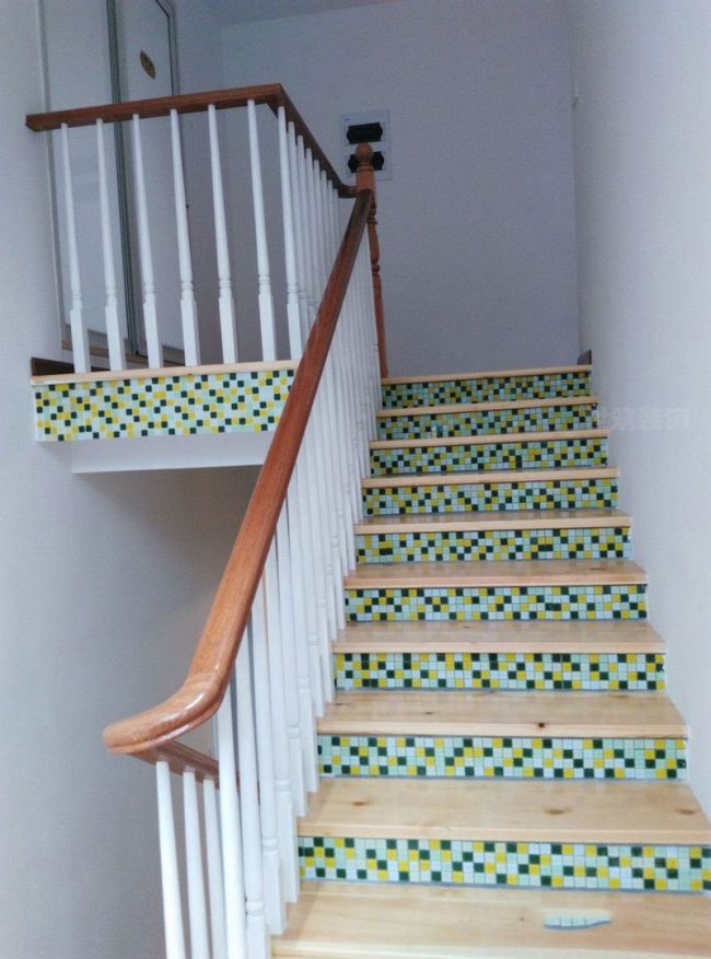 北欧风格家居楼梯过道区域装修图