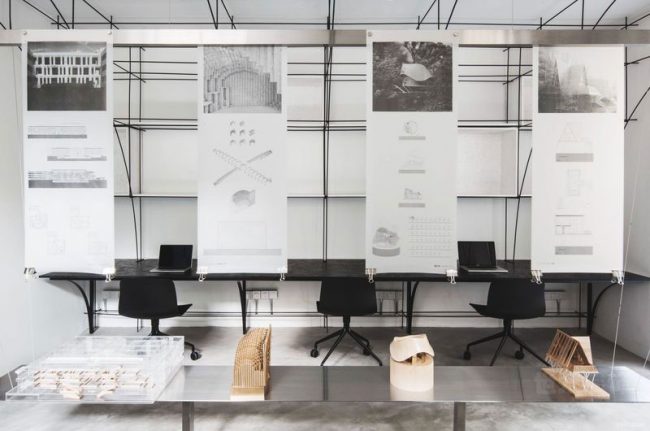 工业风办公室文化展示区装修图