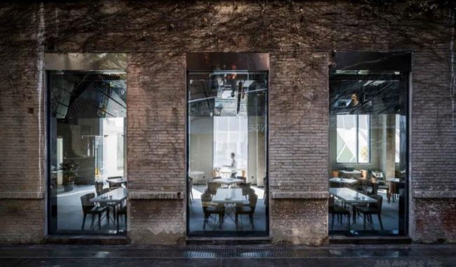 工业风餐吧外立面装修图