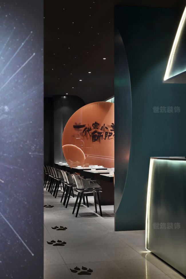 黑色氛围的餐厅设计效果图