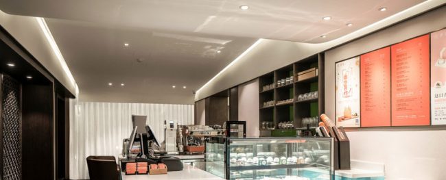 简洁的餐厅顶面设计方案