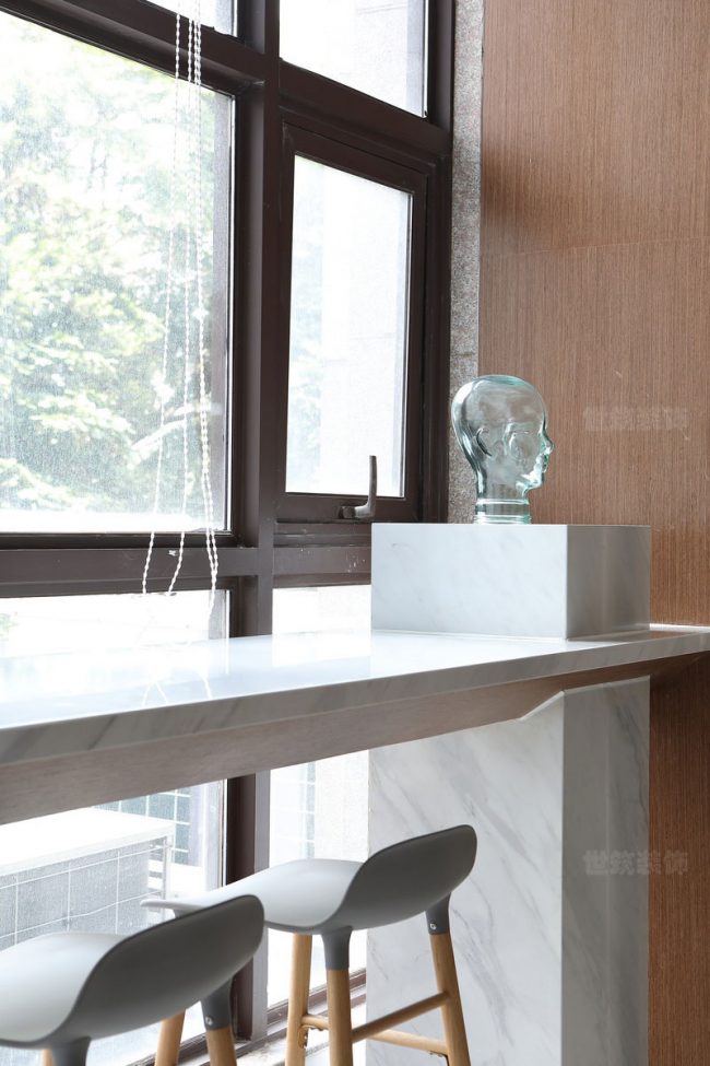 极简风格办公室休闲吧台装修图