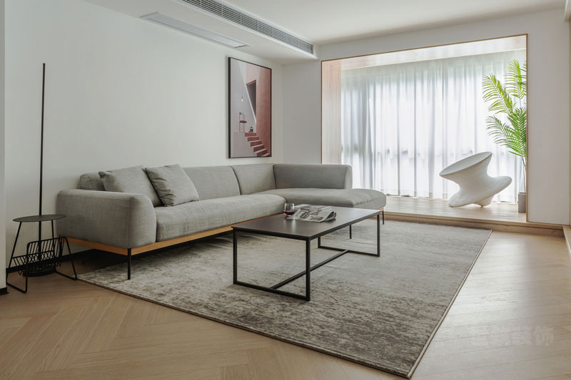极简风格家居客厅灰色沙发休息区装修图
