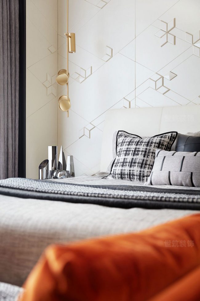 轻奢风格家居卧室装修图