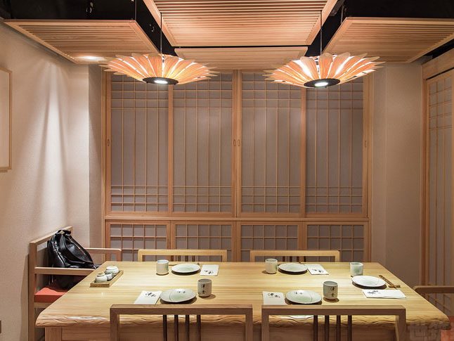 日式餐厅设计效果图