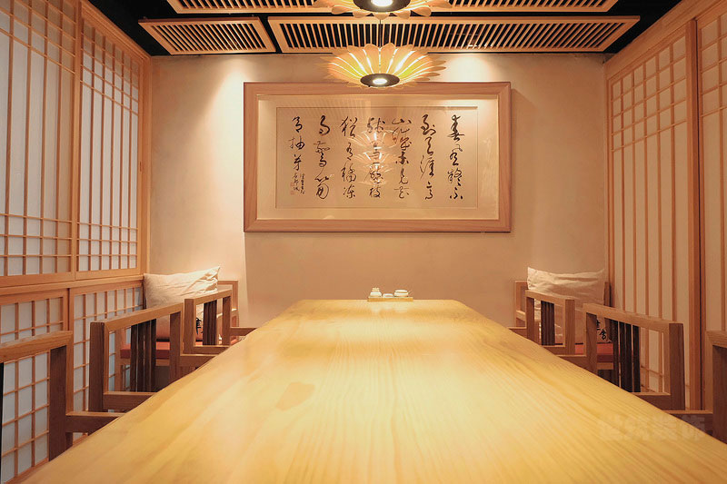 日式餐饮料理空间包房装修图