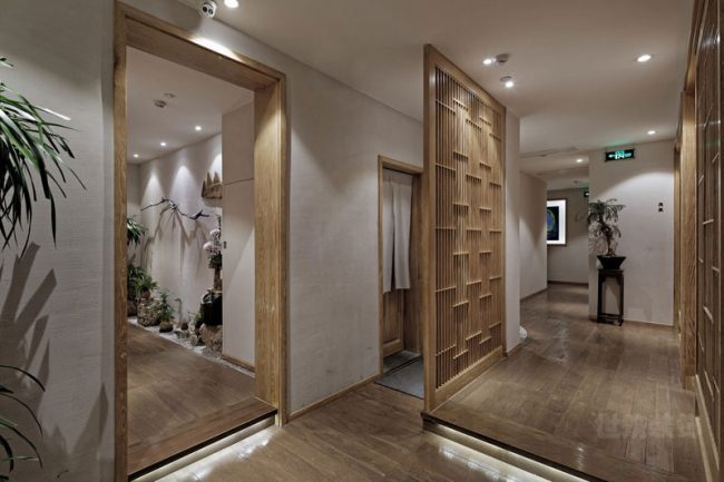 日式风格餐厅前台走道装修图