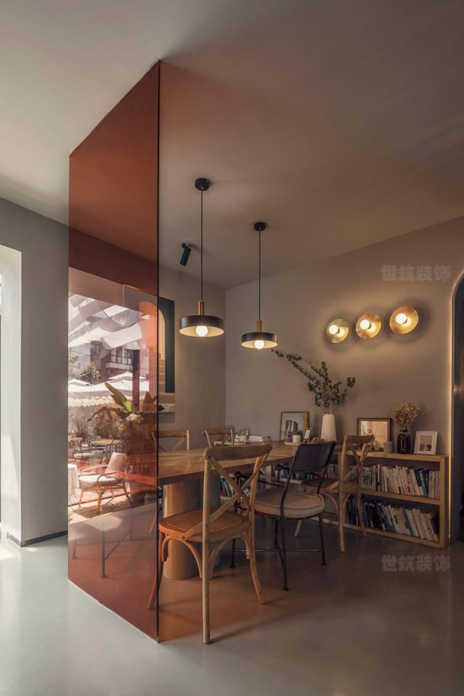 现代北欧家居餐厅装修图