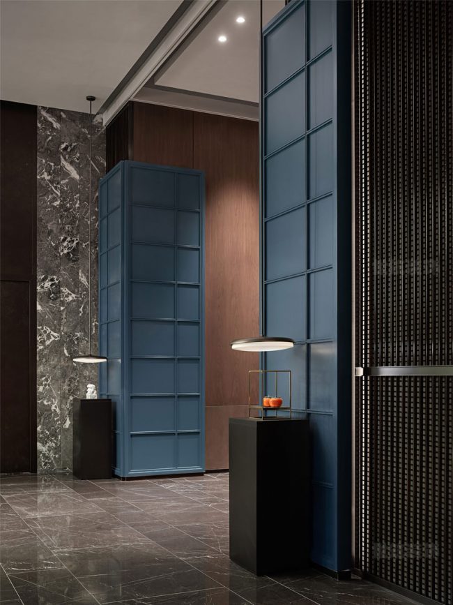 现代风格办公室前厅入口位置装修图