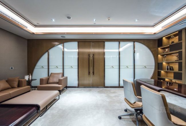现代风格办公室总裁独立办公室装修图