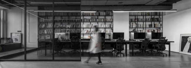 现代风格办公室职工办事区装修图