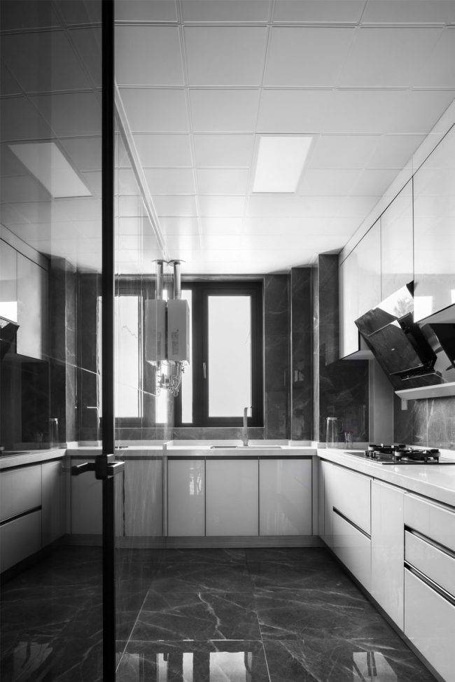 现代风格家居空间厨房区域装修图