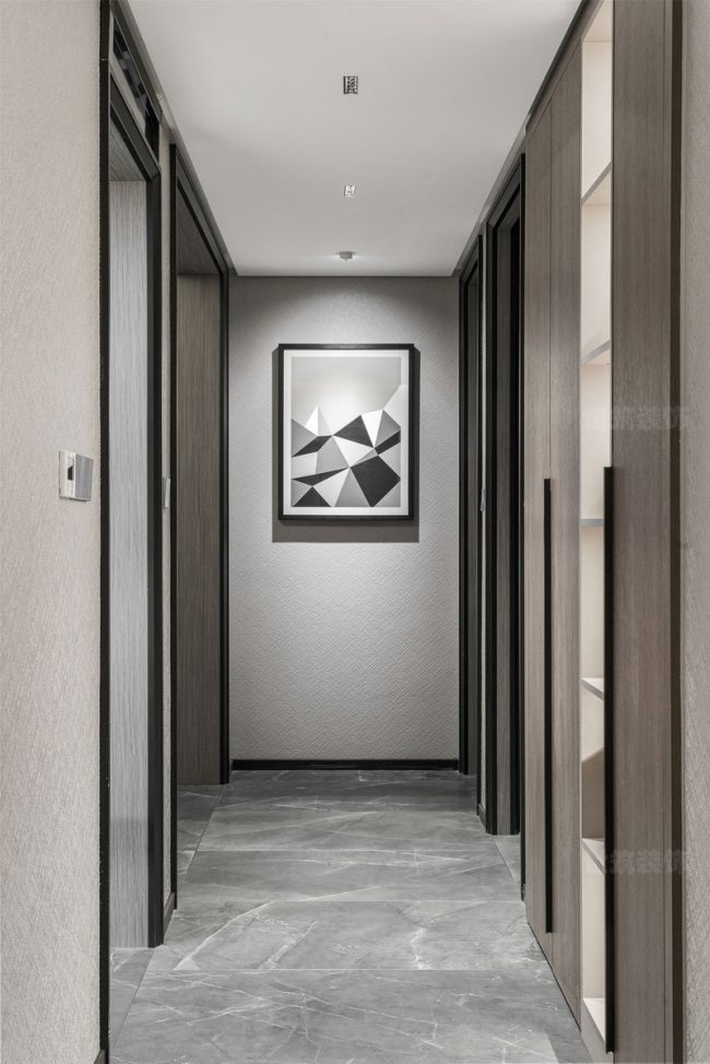 现代风格家居空间过道装修图