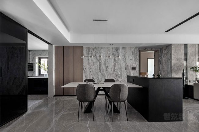 现代极简风格家居餐厅空间装修图