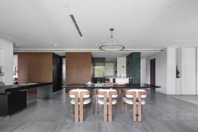 现代极简风格样板间多功能区装修图