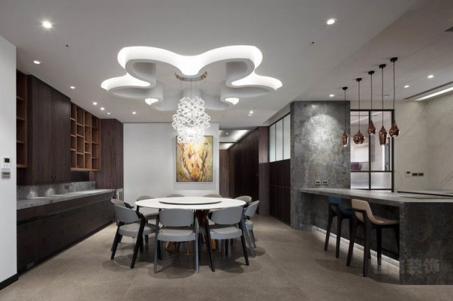 现代极简风样板间餐厨区域装修图