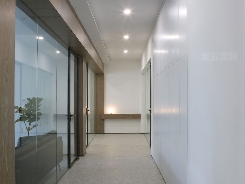 现代简约风格办公室过道装修图