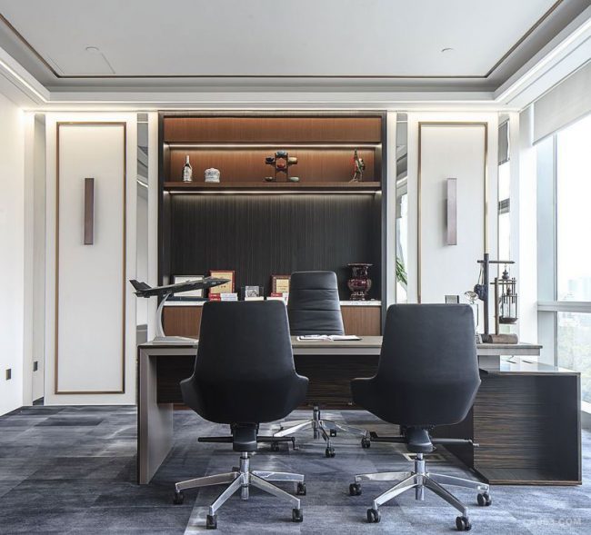 现代时尚的经理办公室设计