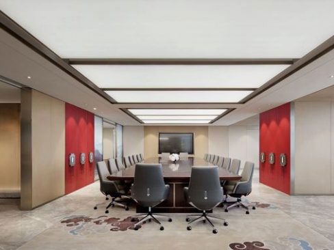 新中式办公室企业会议室装修图