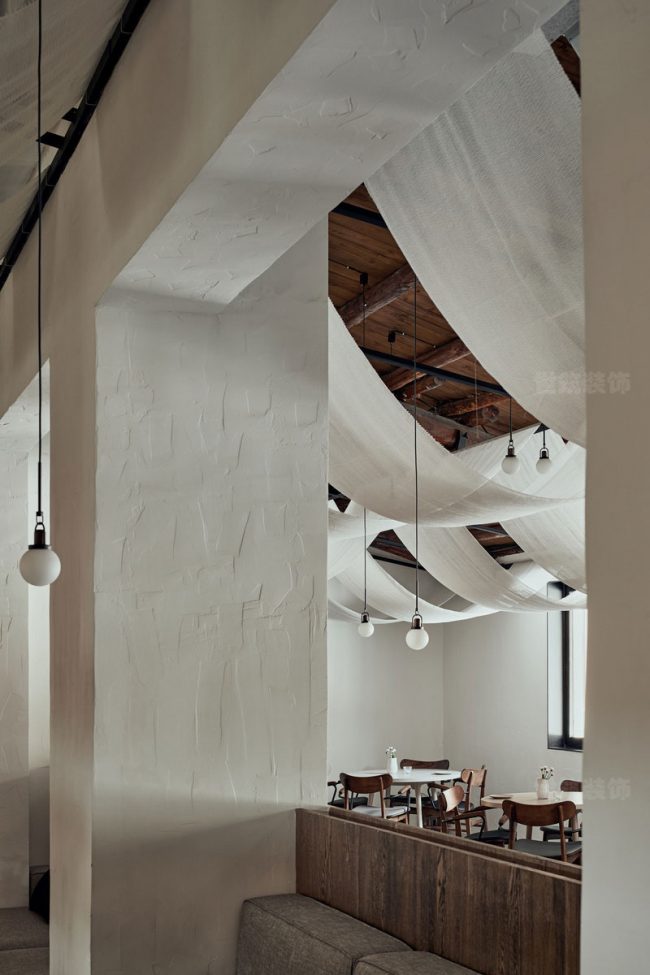 新中式餐厅公共区场景装修图