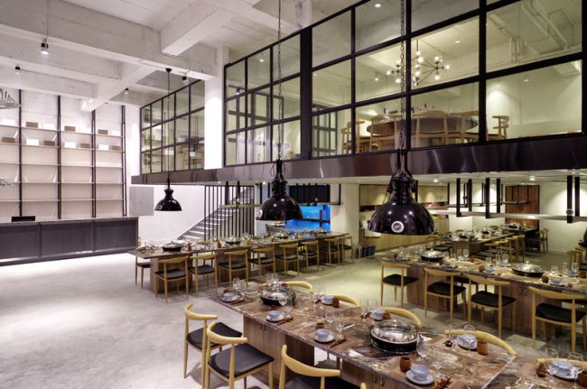 新中式餐厅公共区用餐环境装修图