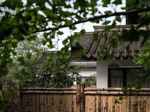 新中式度假酒店室外景观实景图