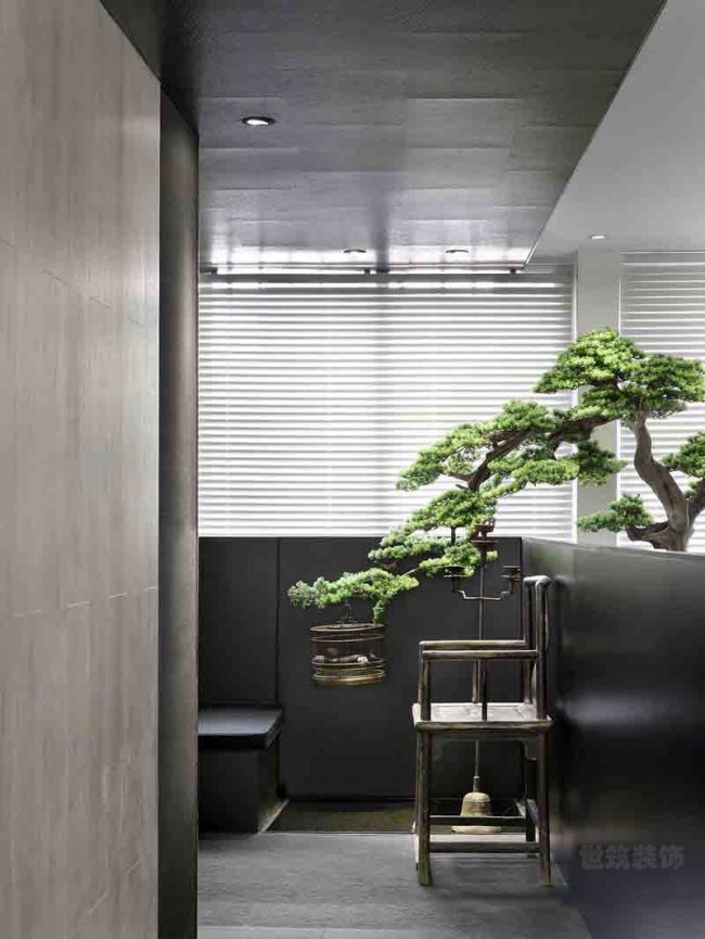 新中式风格办公场所过道绿植景观装修图