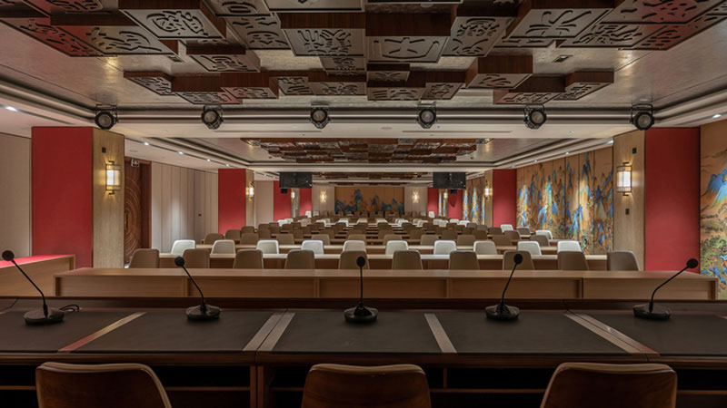 新中式风格办公空间多媒体会议室装修图