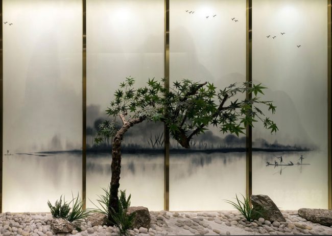 新中式轻奢风办公空间绿植景观装修图