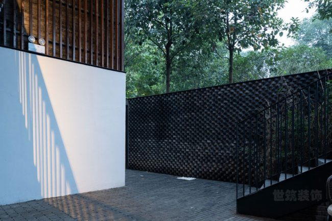 中式工业风办公室室外过道装修图