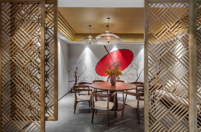 中式花格的装饰隔断