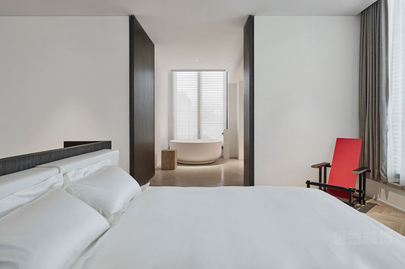 中式极简风格度假酒店主题客房卧室卫浴空间装修图