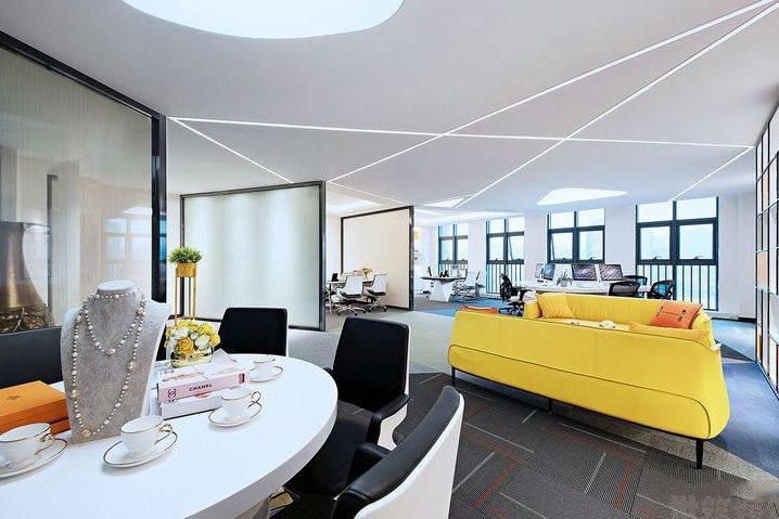 云南文山现代风格办公室装修接待区效果图