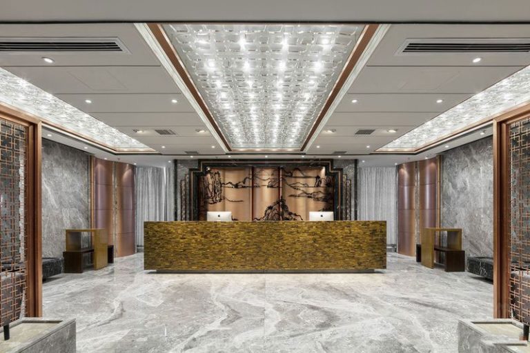 云南楚雄新中式办公室装修施工案例前厅效果图