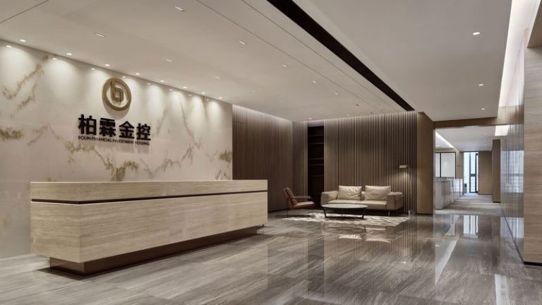 景洪现代中式办公室装修设计前厅效果图