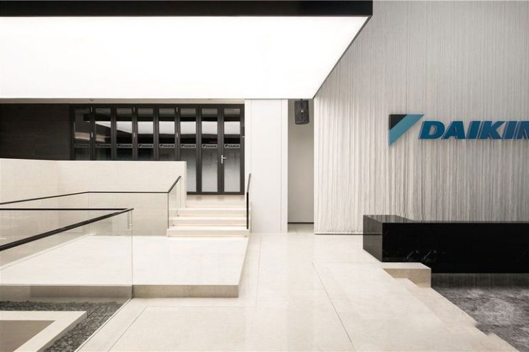 大理现代北欧风办公室装修案例前厅过道效果图